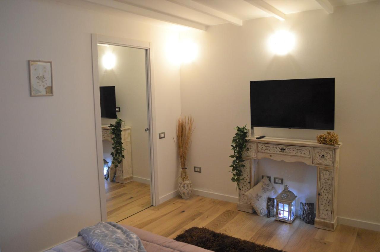Domu 600 - Suite Mini Appartamento Cagliari Centro Storico Exteriér fotografie